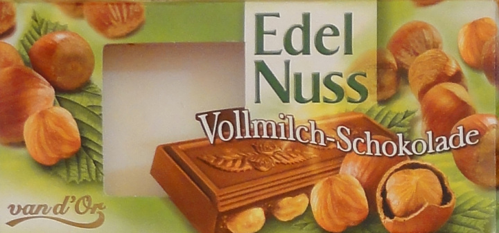 Van dOr male Edel Nuss.jpg